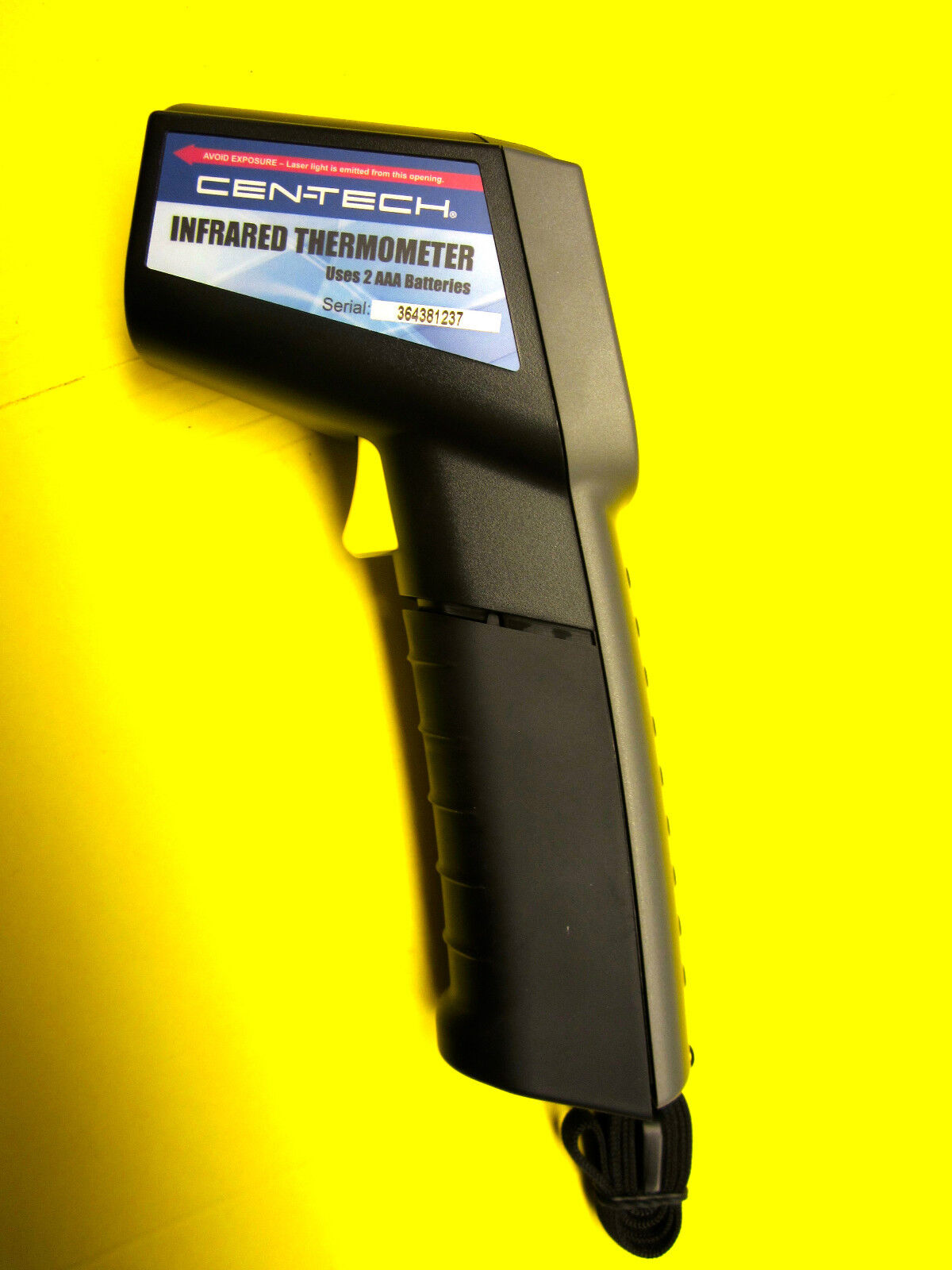 NON.-CONTACT INFRARED THERMOMETER, NEW