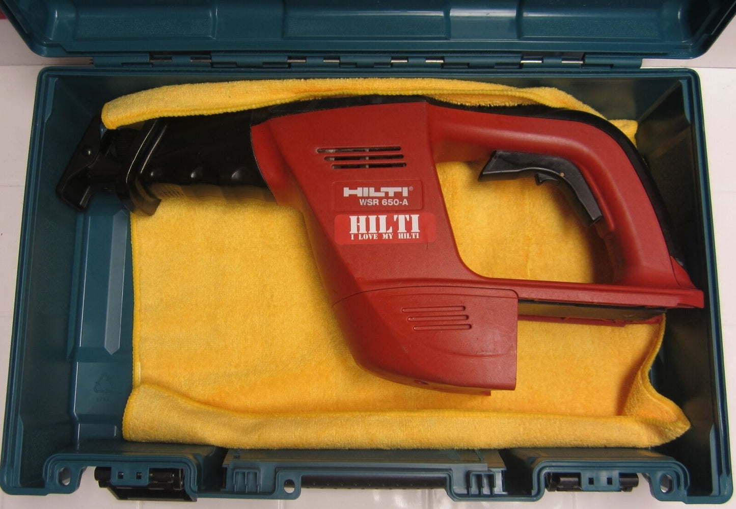 HILTI WSR 650-A, W/ FREE CASE, GREAT CONDITION, STRONG, DURABLE, FAST SHIPPING