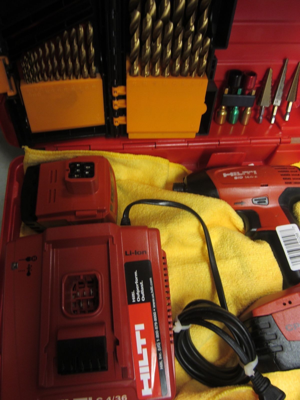 HILTI SID 144-A IMPACT DRIVER, FREE EXTRAS INCLUDED, IN EXCELLENT CONDITION
