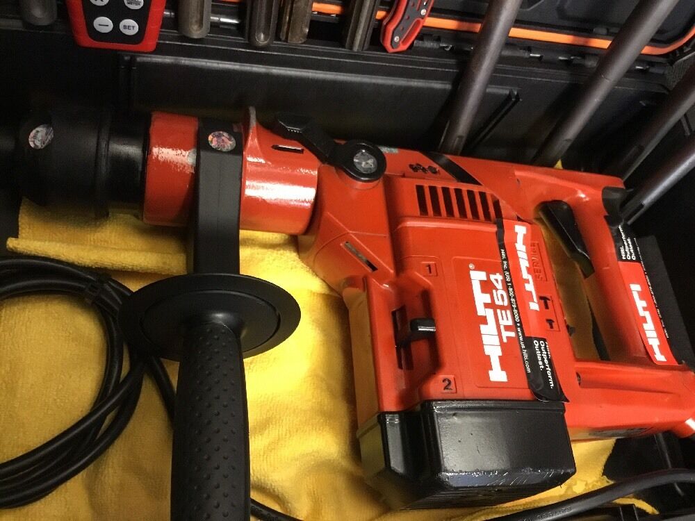 HILTI TE 54 HAMMER DRILL, GREAT CONDITION, FREE LASER METER, EXTRAS, FAST SHIP