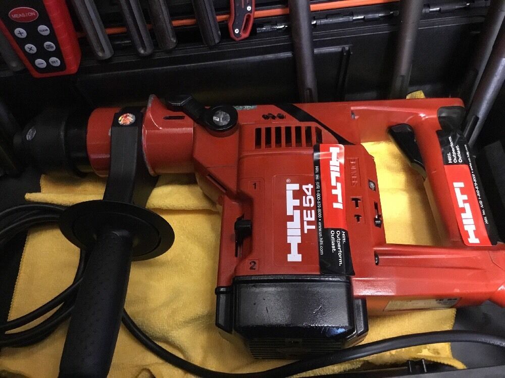 HILTI TE 54 HAMMER DRILL, GREAT CONDITION, FREE LASER METER, EXTRAS, FAST SHIP