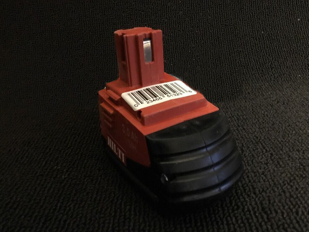 HILTI 12V BATTERY 3.0AH - SFB126, PREOWNED, FREE HAT