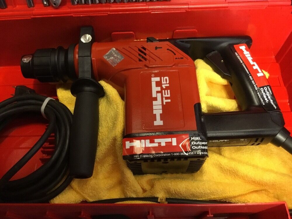 HILTI TE 15, EXCELLENT CONDITION, FREE LASER METER, BITS, AND EXTRAS
