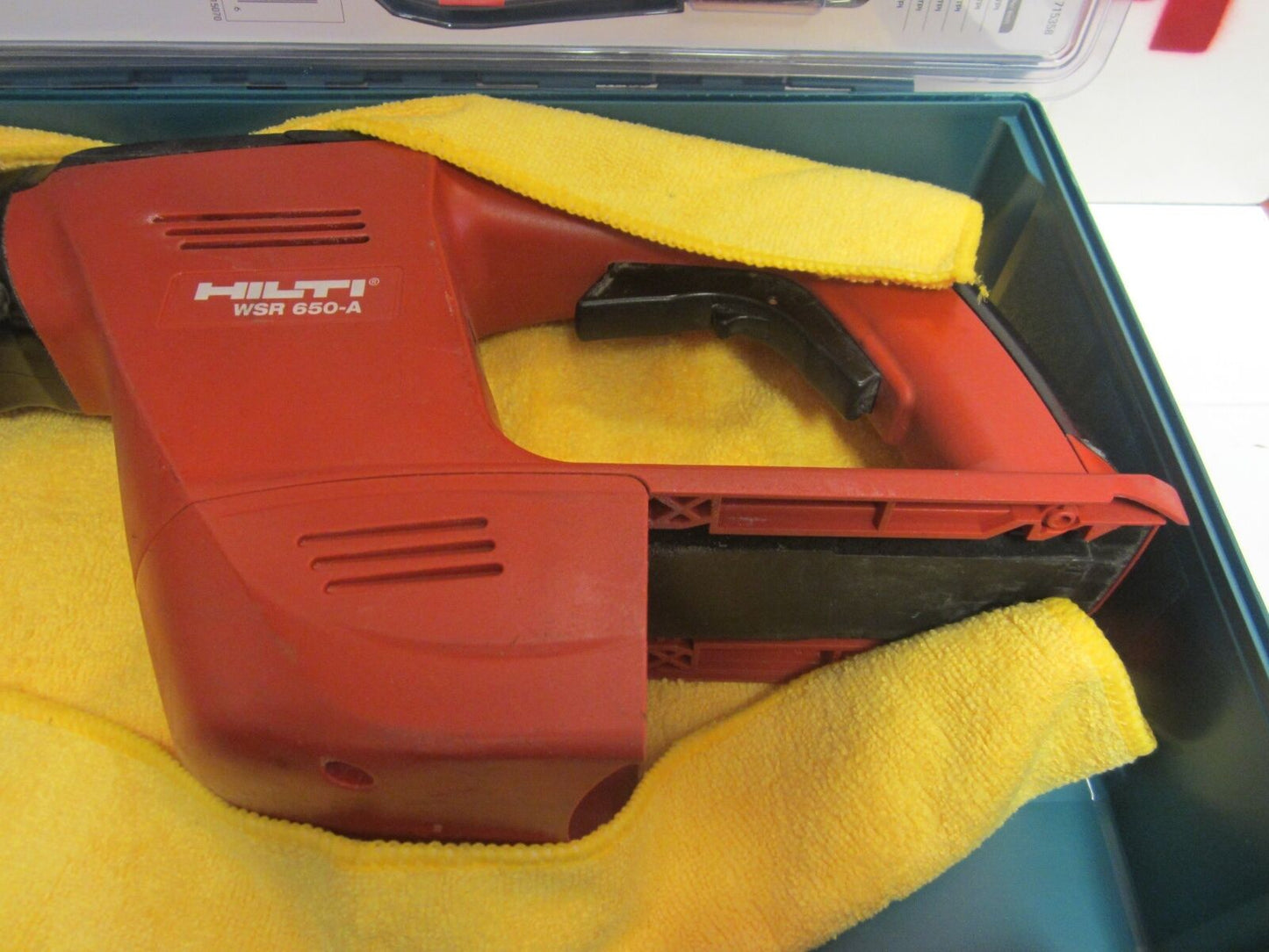 HILTI WSR 650-A, W/ FREE CASE, GREAT CONDITION, STRONG, DURABLE, FAST SHIPPING