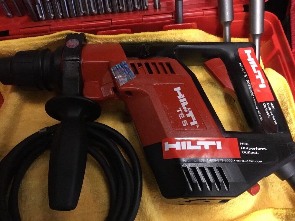 HILTI TE 5 PREOWNED, FREE BITS, LOT OF EXTRAS,