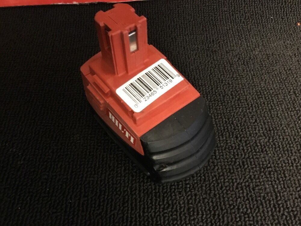 HILTI BATTERY 12V 3.0AH - SFB126, GREAT CONDITION