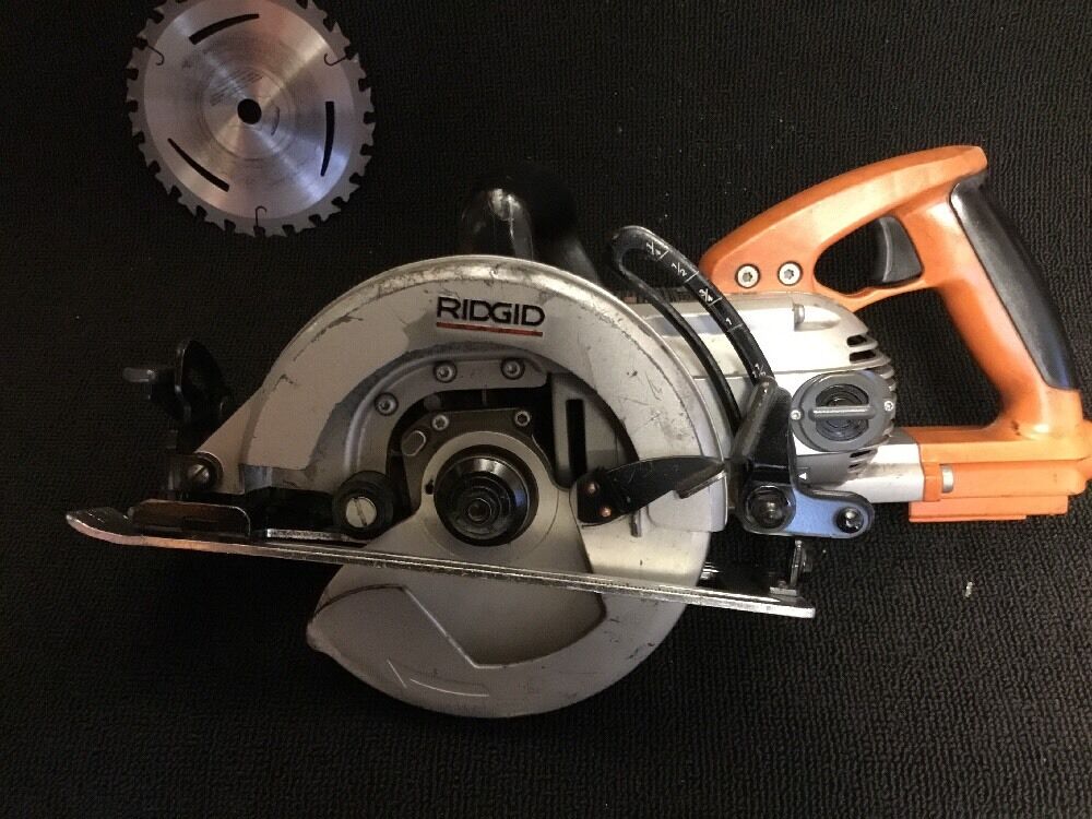 RIDGID R3210 PREOWNED, FREE LASER METER AND EXTRAS, FAST SHIP