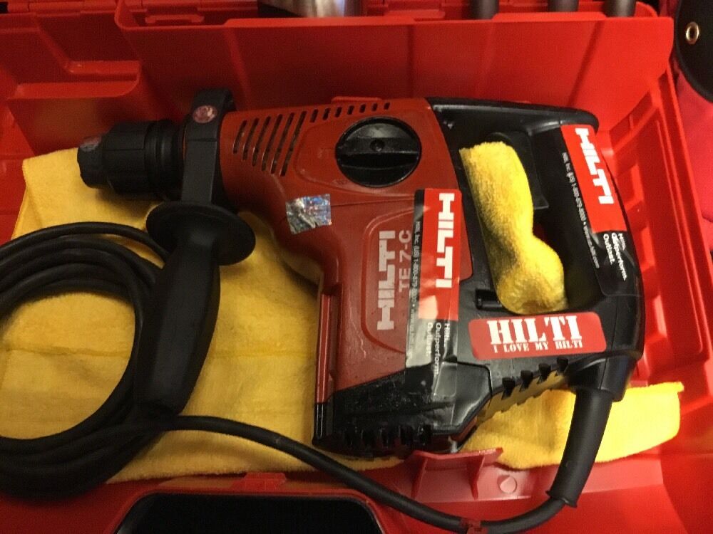 HILTI TE 7-C, PREOWNED, FREE MUG, BITS AND CHISELS, PLUS EXTRAS