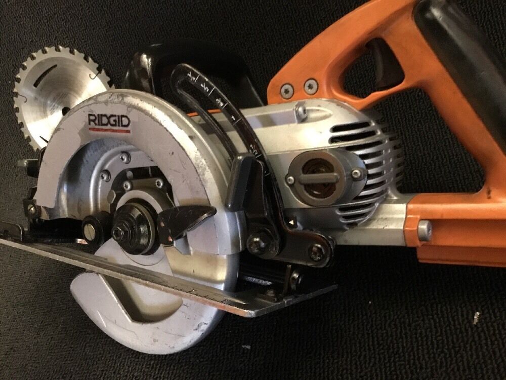 RIDGID R3210 PREOWNED, FREE LASER METER AND EXTRAS, FAST SHIP