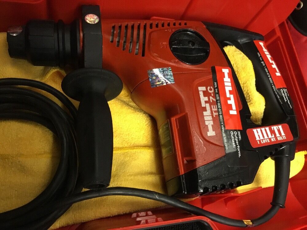 HILTI TE 7-C, PREOWNED, FREE MUG, BITS AND CHISELS, PLUS EXTRAS