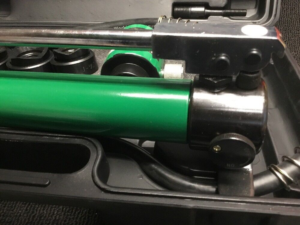 GREENLEE STYLE HYDRAULIC PUMP SET, NEW, KNOCKOUT SET,