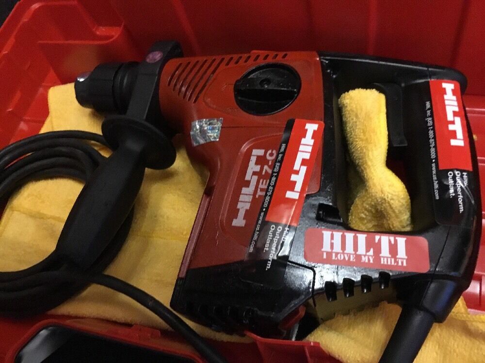HILTI TE 7-C, PREOWNED, FREE MUG, BITS AND CHISELS, PLUS EXTRAS