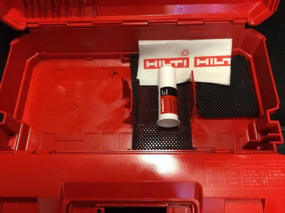 HILTI TE 24 CASE,  PREOWNED, ORIGINAL, FREE HILTI GREASE INCLUDED