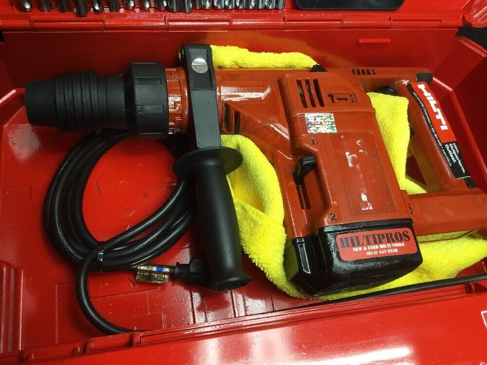 HILTI TE 24 HAMMER DRILL, PREOWNED, FREE TABLET,  BITS, EXTRAS