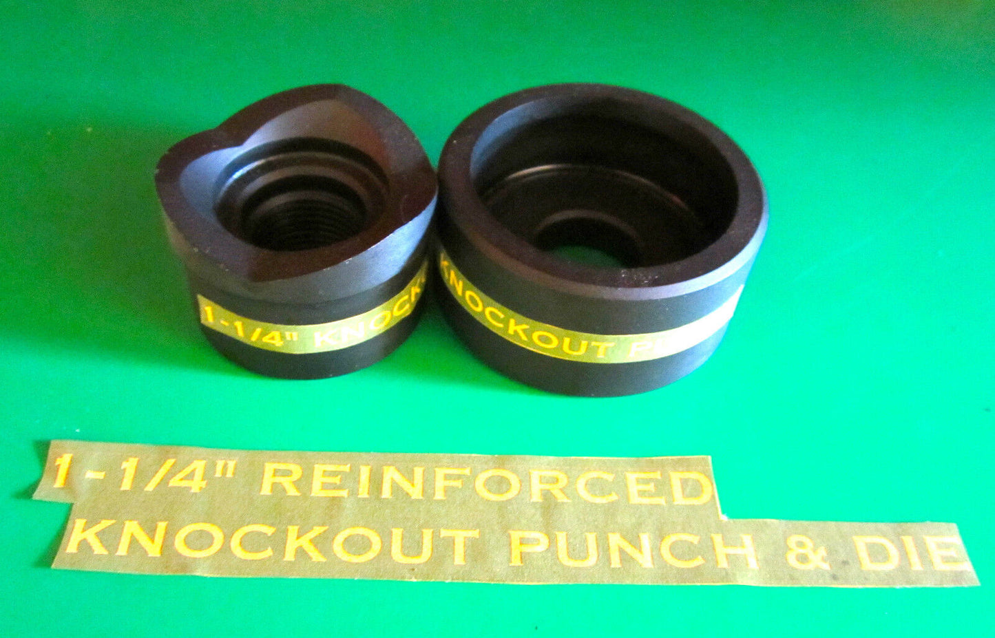 GREENLEE  STYLE  1-1/4 "CONDUIT KNOCKOUT PUNCH,BRAND NEW