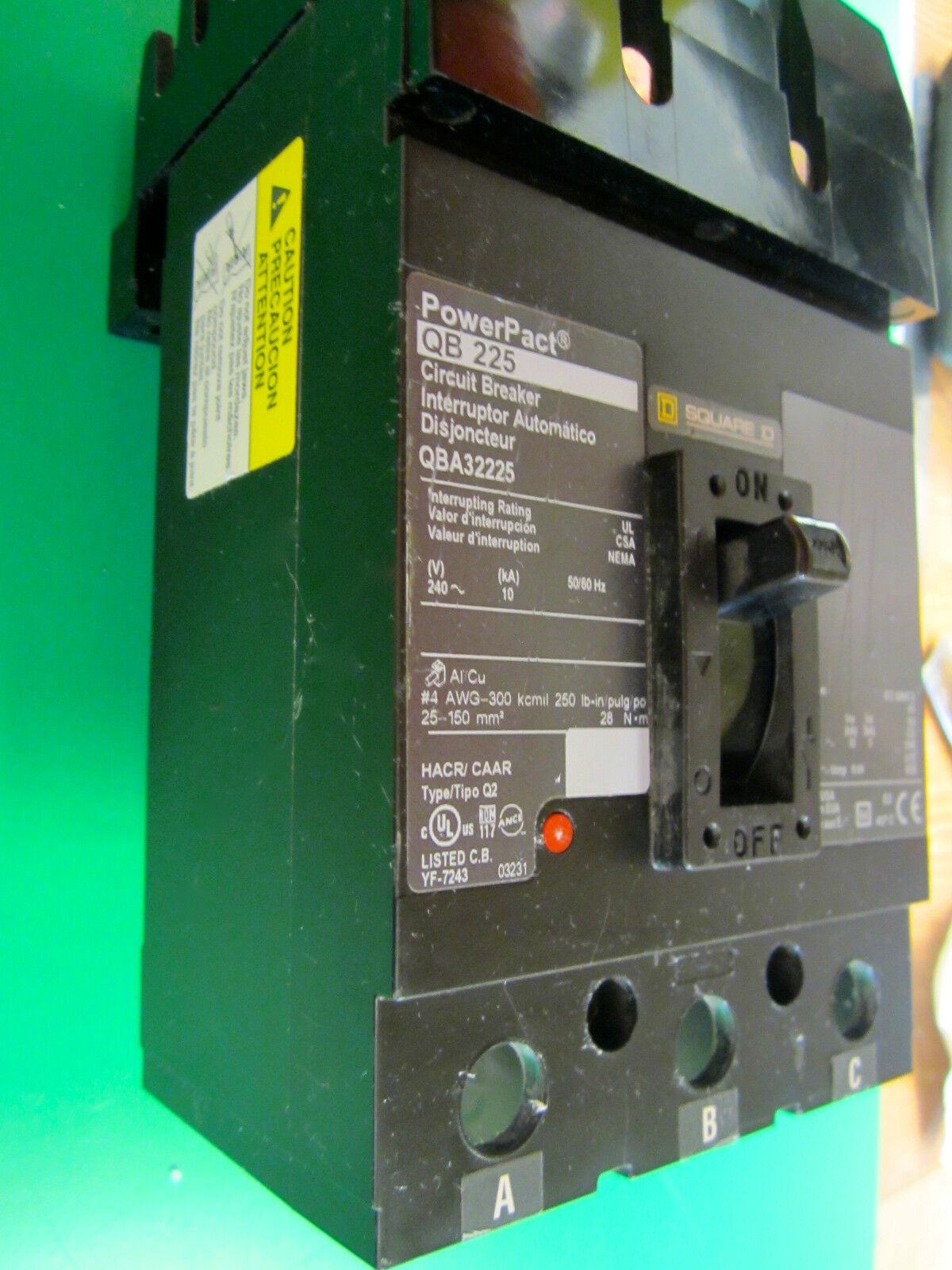 SQUARE D POWERPACT QB 225 CIRCUIT BREAKER AMP, NEW  CONDITION, FAST SHIPPING