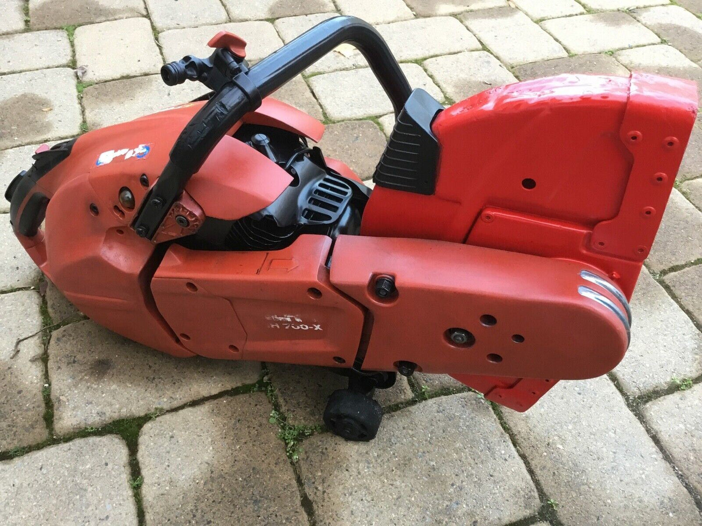 HILTI DSH 700-X GAS SAW ,FOR PARTS ONLY, NOT WORKING, #08