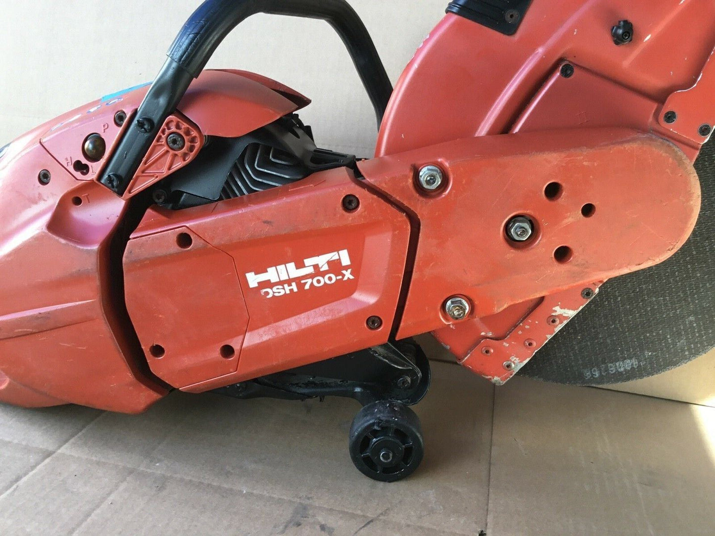 HILTI DSH 700-X GAS SAW ,FOR PARTS ONLY, NOT WORKING, #22