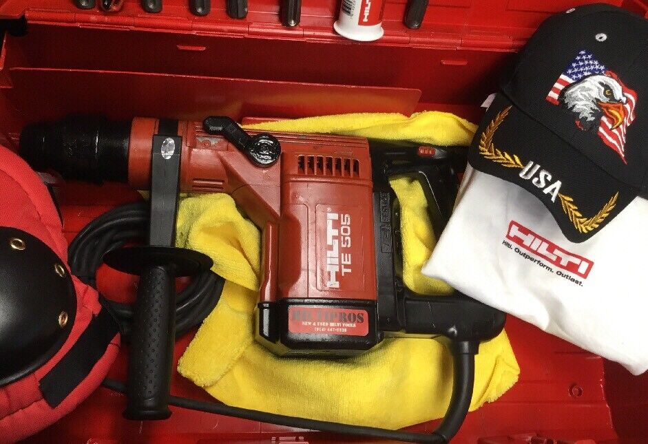 HILTI TE 505 BREAKER, GREAT CONDITION, FREE TABLET, EXTRAS, FAST SHIPPING