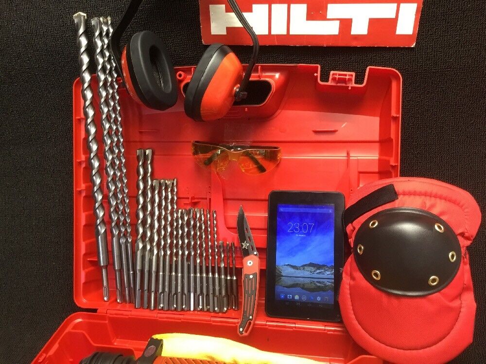 HILTI TE 30 HAMMER DRILL, PREOWNED, FREE TABLET, BITS, A LOT EXTRAS