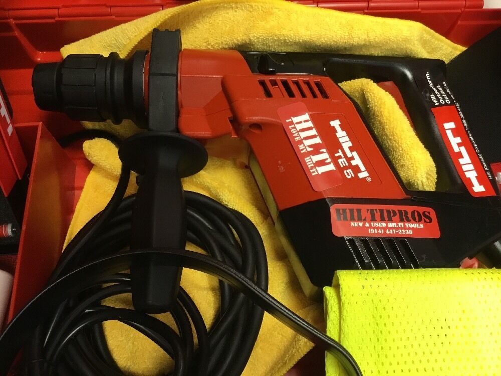 HILTI TE 5 PREOWNED, LOADED, FREE EXTRAS, DURABLE