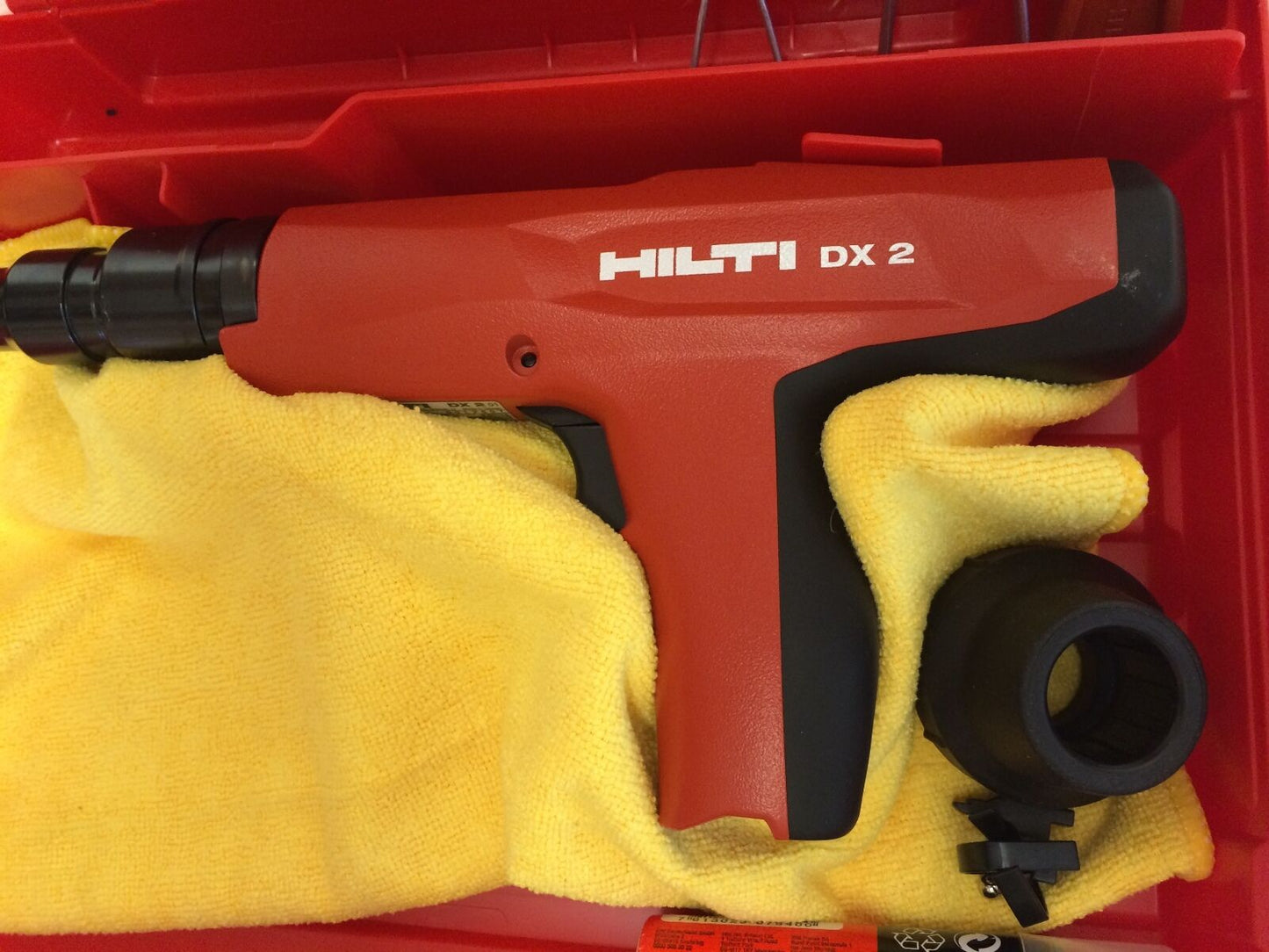 HILTI DX 2 WITH FREE EXTRAS, BRAND NEW