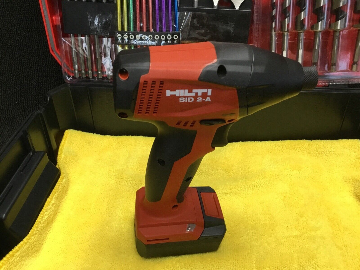 HILTI UD 4 HAMMER DRILL, SID 2-A, SFD 2-A, 2 BATTERIES, ALL NEW, FAST SHIP