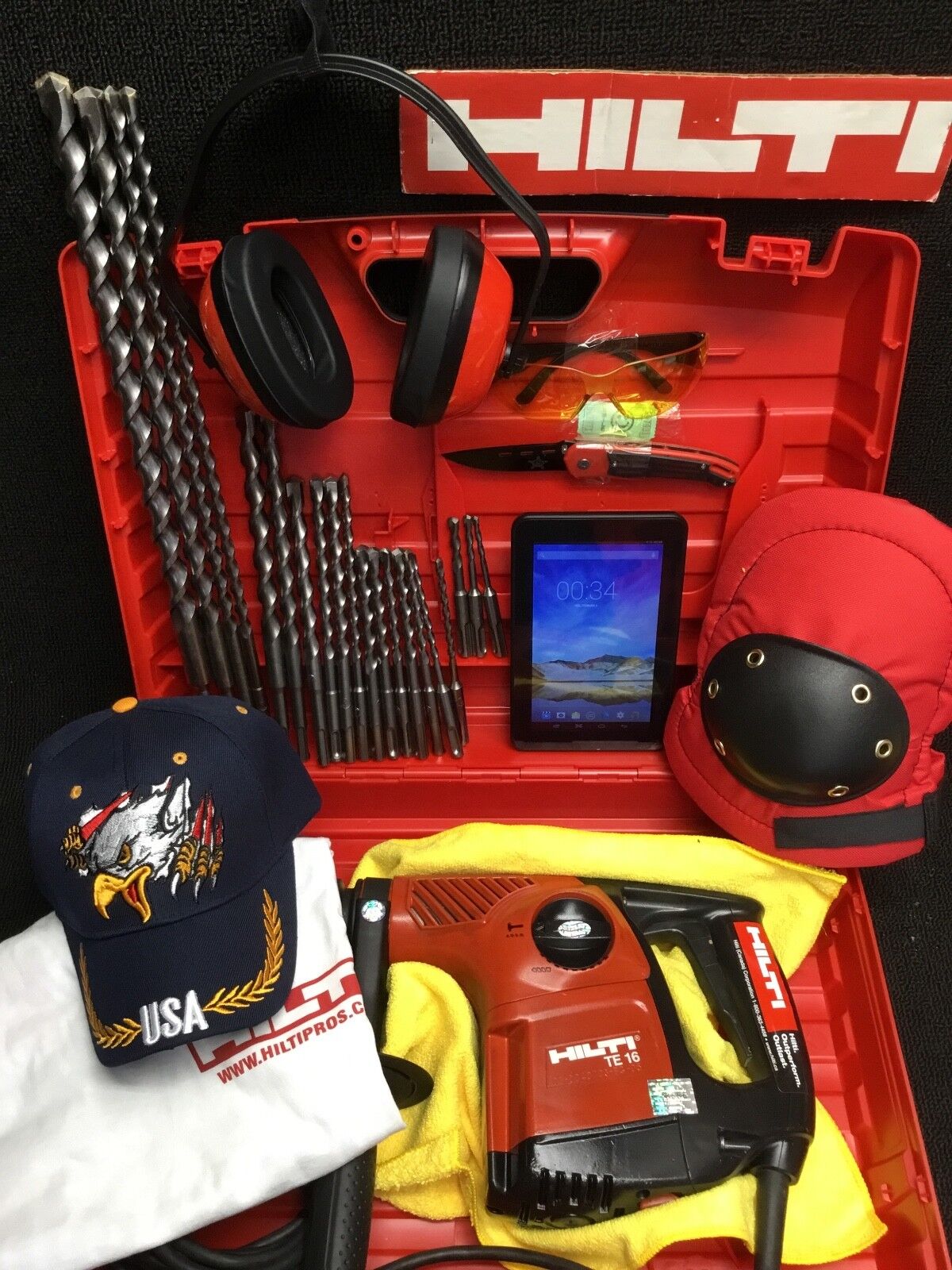 HILTI TE 16 HAMMER DRILL, PREOWNED, FREE TABLET, BITS, EXTRAS