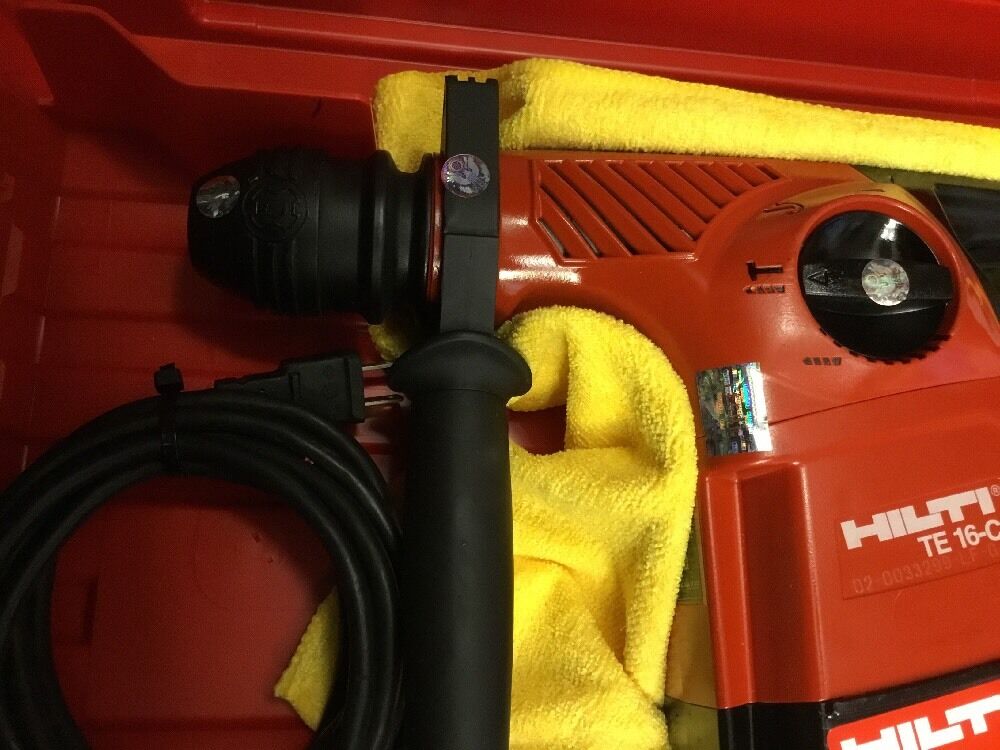 HILTI TE 16-C, PREOWNED, FREE ANGLE GRINDER, BITS AND CHISELS