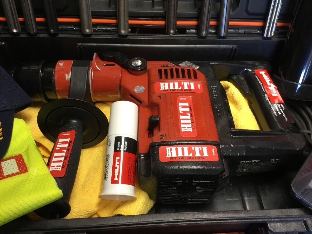 HILTI TE 55 HAMMER DRILL, L@@K, FREE PAD AND EXTRAS, STRONG, GERMANY, FAST SHIP