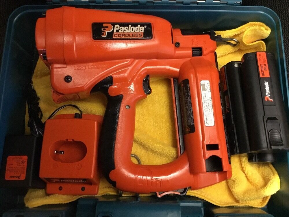 PASLODE CORDLESS 18G PREOWNED, FREE THERMO AND EXTRAS, FAST SHIP