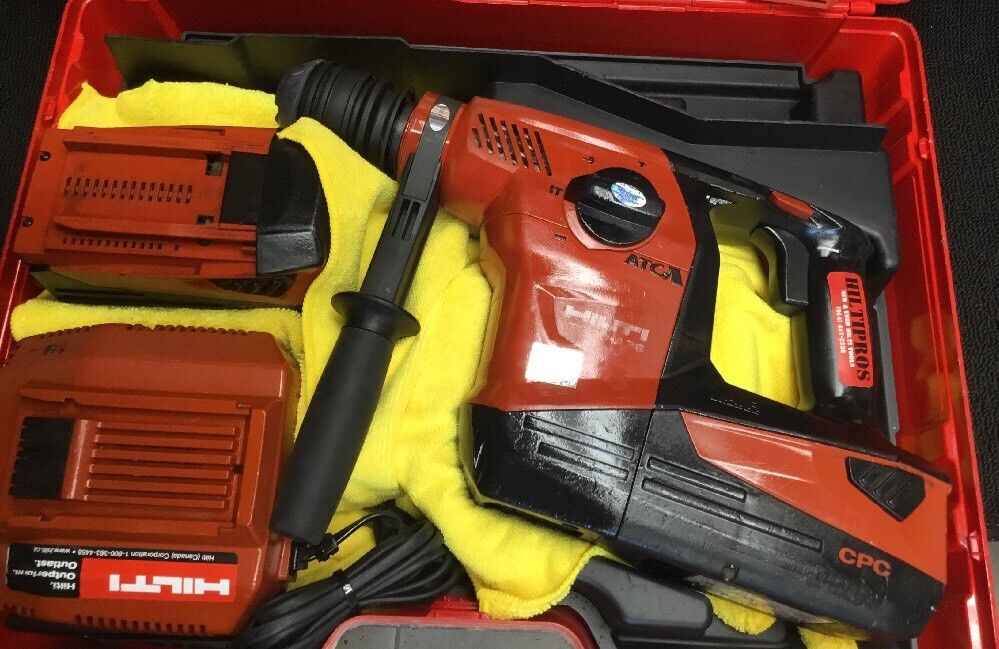 HILTI TE 30-A36 HAMMER DRILL, PREOWNED, FREE SID 2-A, BITS, EXTRAS