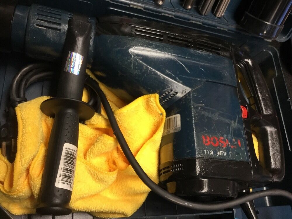 BOSCH 11263 EVS DRILL PREOWNED