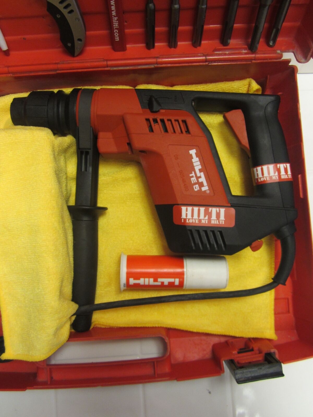 HILTI TE 5, MINT CONDITION, FREE BITS, HILTI HAT, EXTRAS