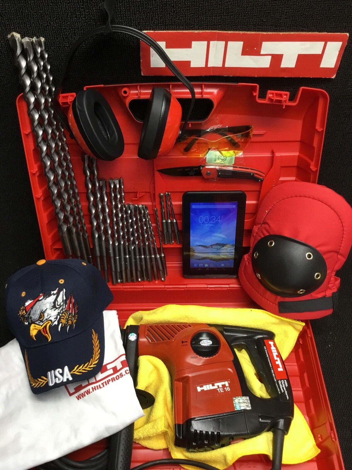 HILTI TE 16 HAMMER DRILL, PREOWNED, FREE TABLET, BITS, EXTRAS