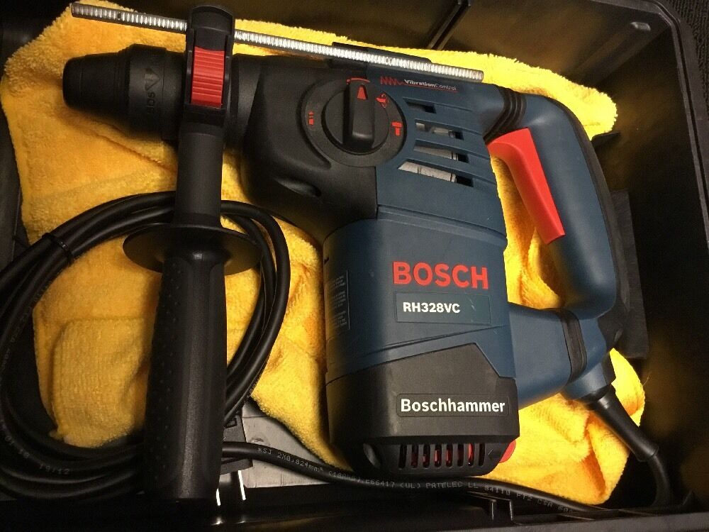 BOSCH HAMMER DRILL