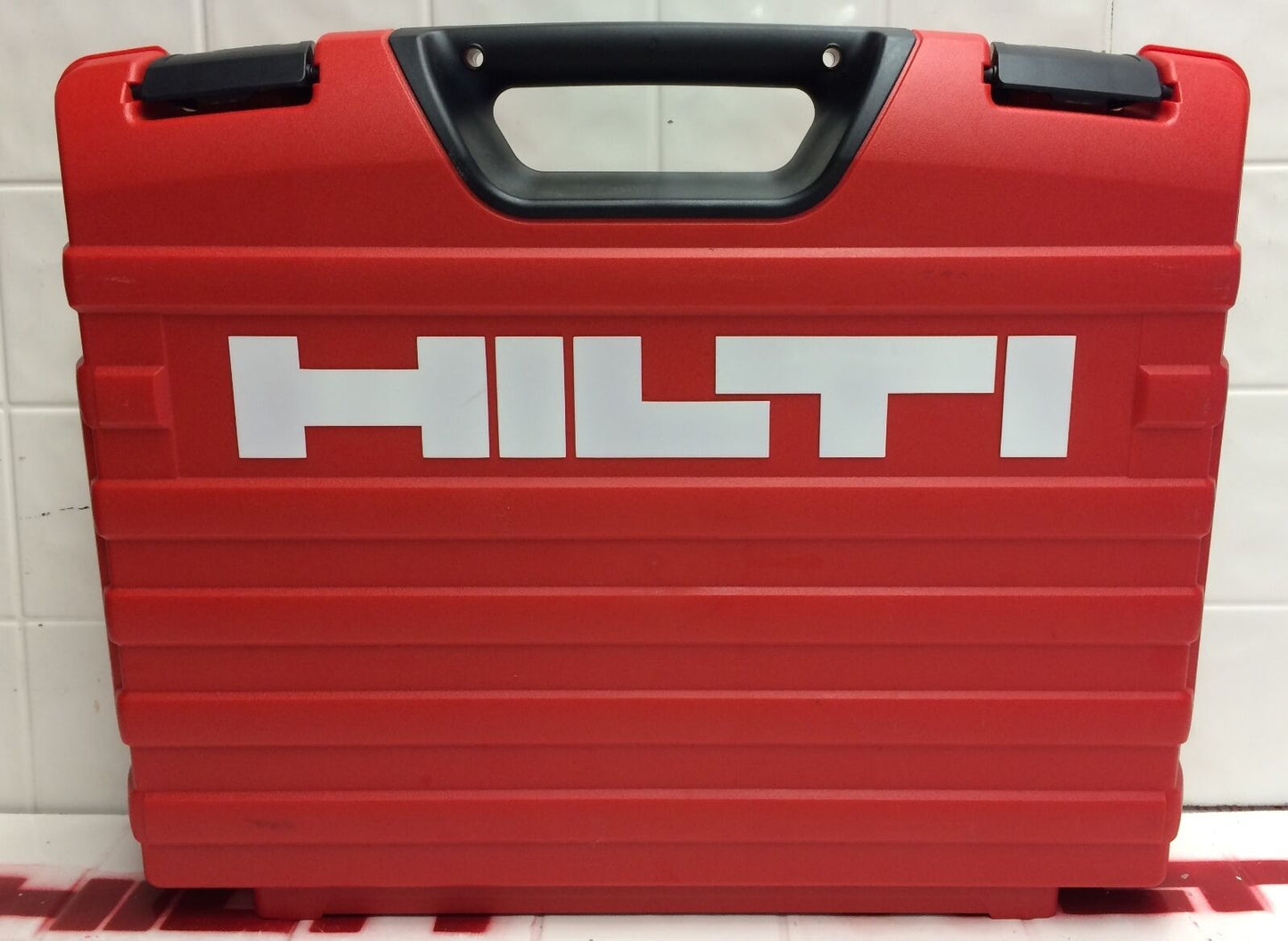 HILTI TE 16, MINT CONDITION, FREE BITS, A LOT OF EXTRAS