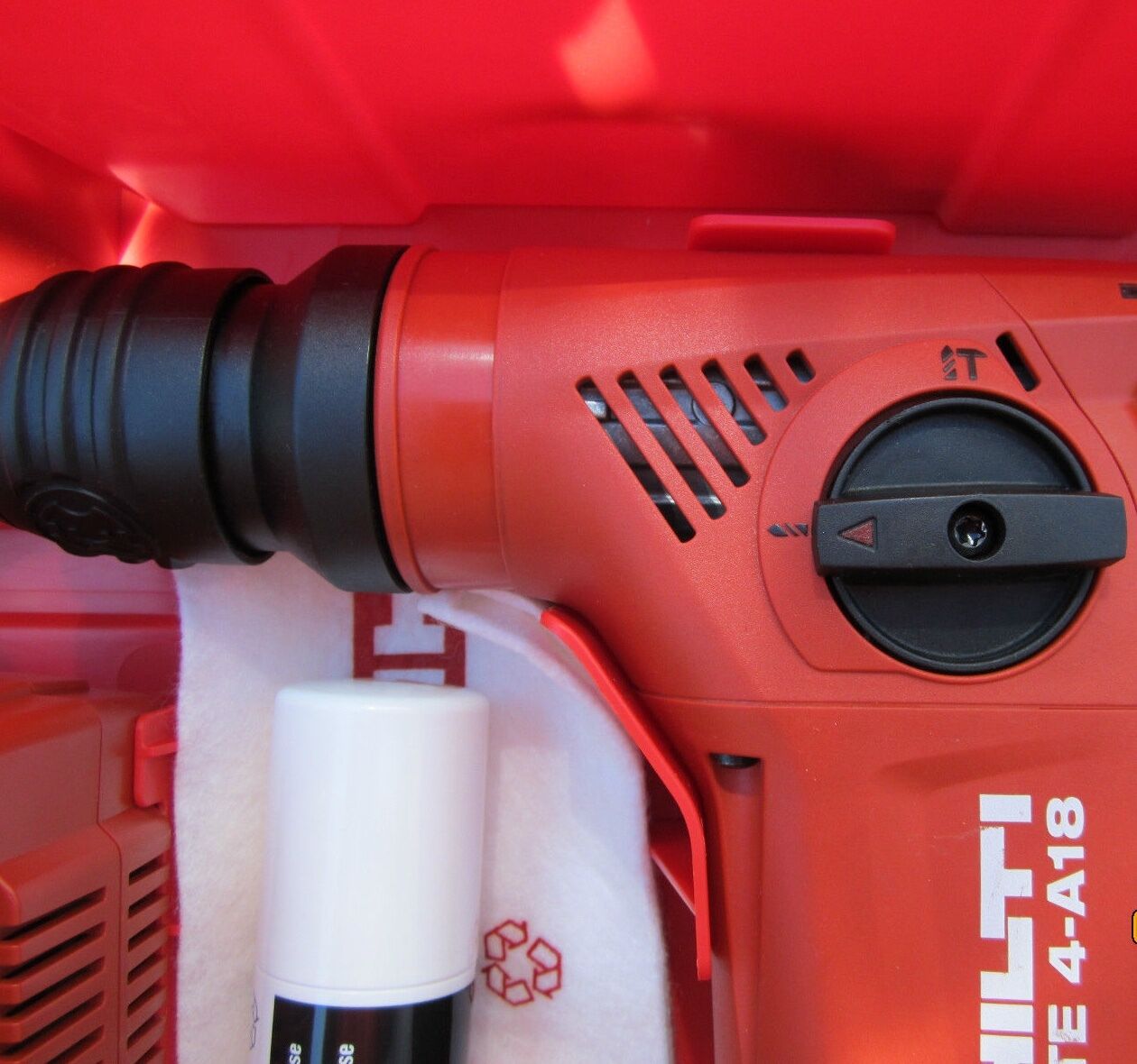 Hilti TE 4-A18 CPC Cordless Drill, BRAND NEW, FREE GRINDER, KNIFE