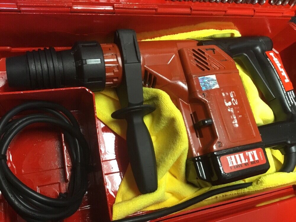 HILTI TE 25 DRILL, PREOWNED, FREE BLUETOOTH SPEAKER, DRILL & EXTRAS