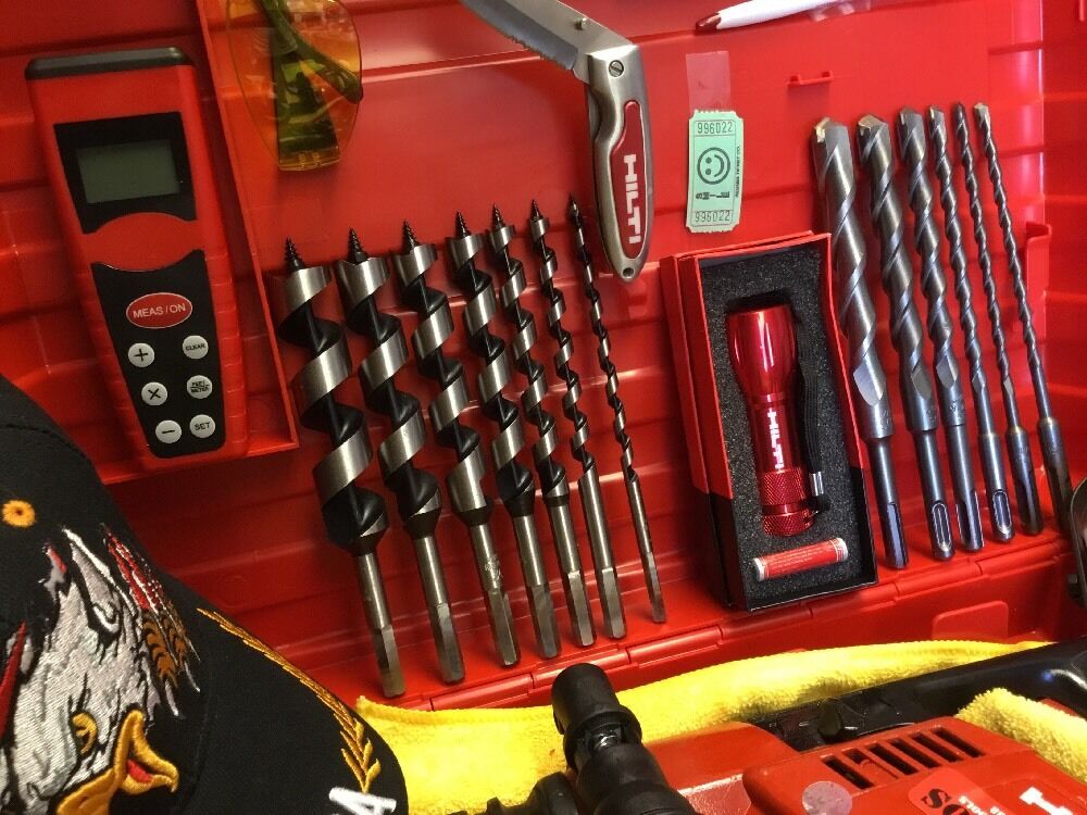 HILTI TE 5 DRILL,GREAT CONDITION