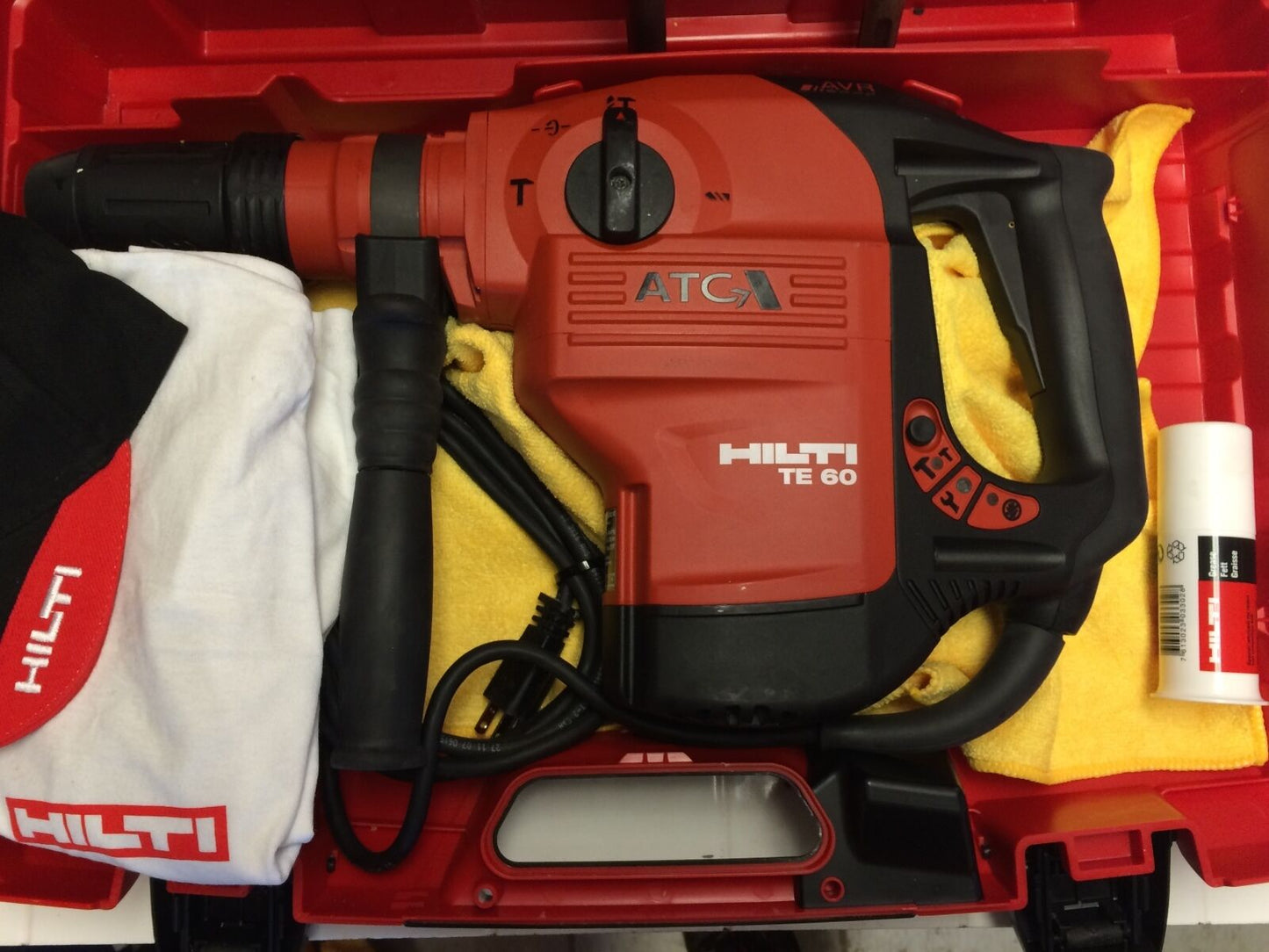 HILTI TE 60-ATC W/ TABLET, BRAND NEW, ORIGINAL, STRONG, W/ EXTRAS