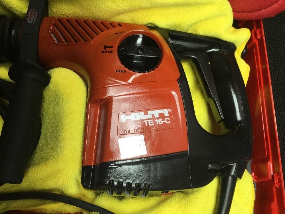 HILTI TE 16-C, GREAT CONDITION, FREE GRINDER, CHISELS, COMPLETE SET