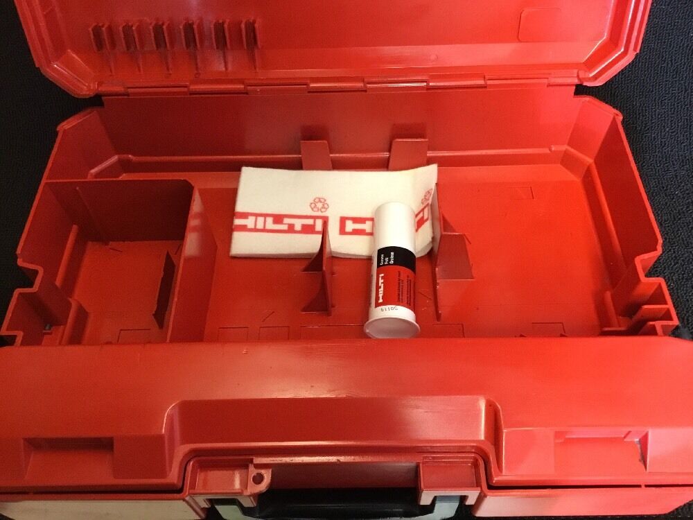 HILTI TE 14 (ONLY CASE), PREOWNED, ORIGINAL, STRONG,FREE GREASE