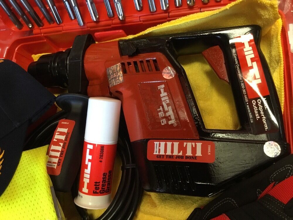 HILTI TE 5 HAMMER DRILL, FREE EXTRAS, LOADED BITS, STRONG