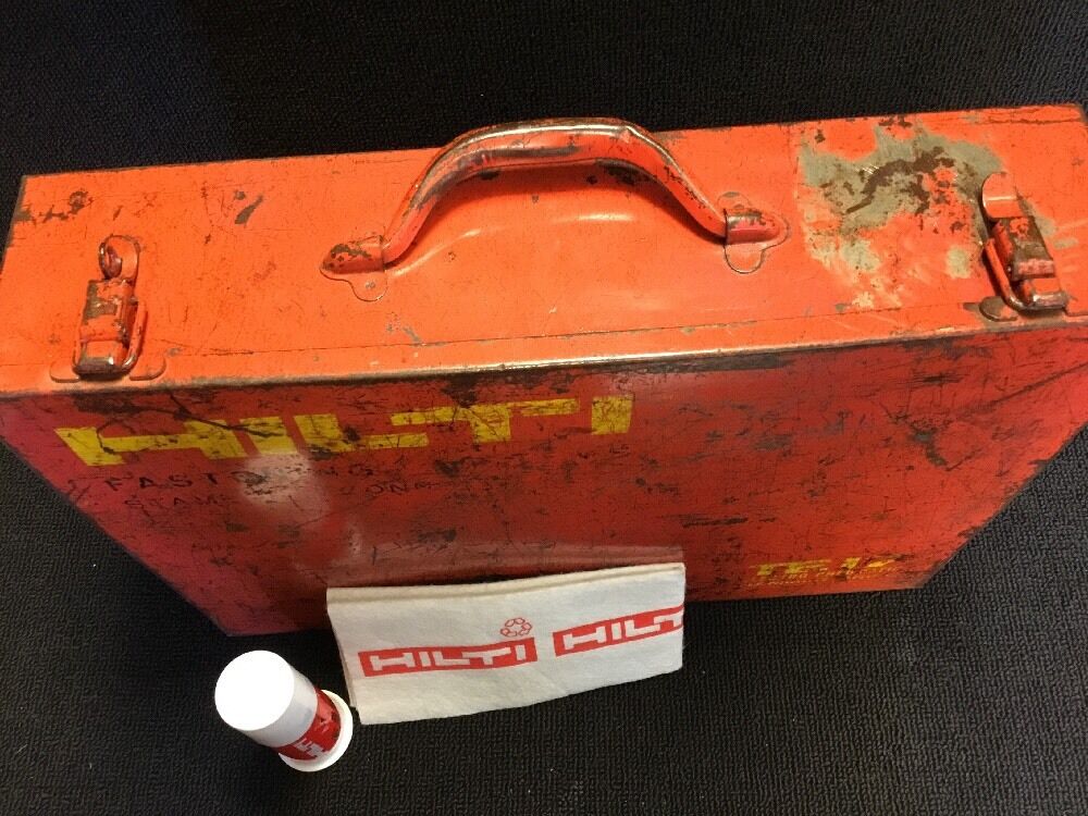 HILTI ORIGINAL CASE TE 17 (CASE ONLY), PREOWNED, FREE HILTI GREASE