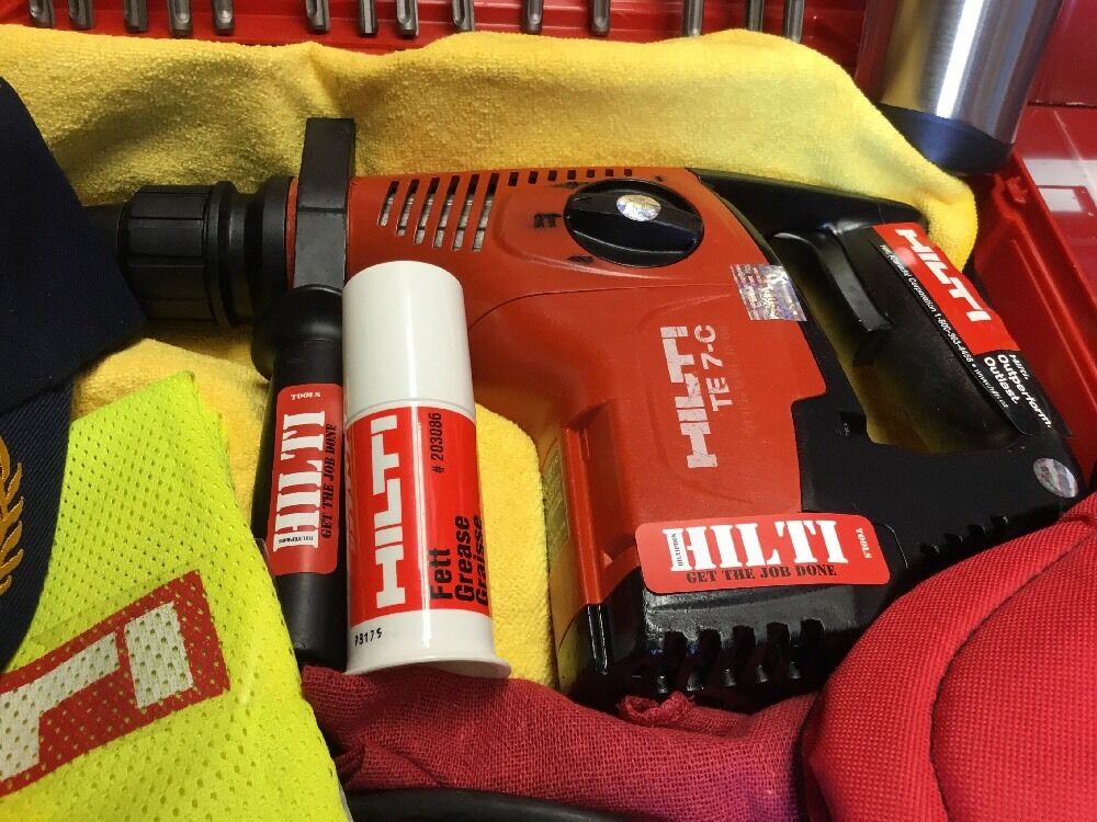 HILTI TE 7-C HAMMER DRILL,PREOWNED, FREE HILTI COFFE MUG