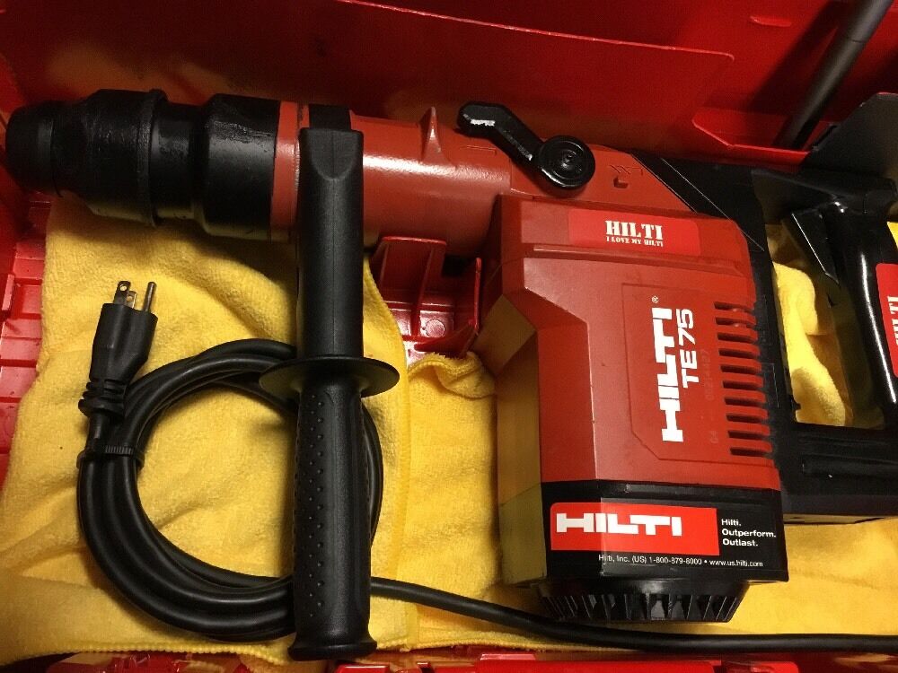 HILTI TE 75 HAMMER, GREAT CONDITION, FREE TABLET,  A LOT OF EXTRAS