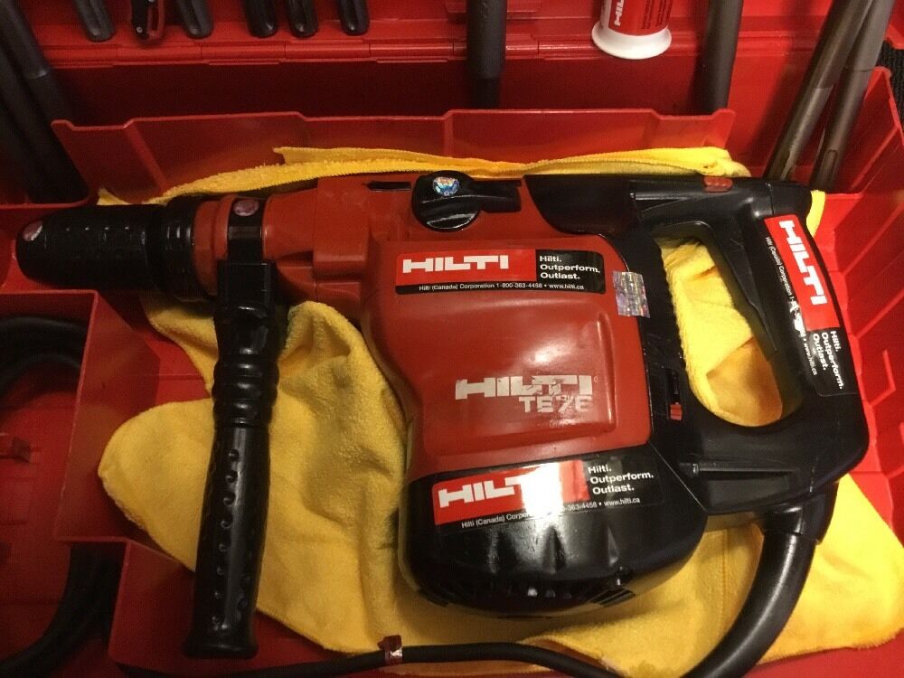 HILTI TE 76 PREOWNED, FREE HILTI GRINDER, BITS, A LOT OF EXTRAS, FAST SHIP