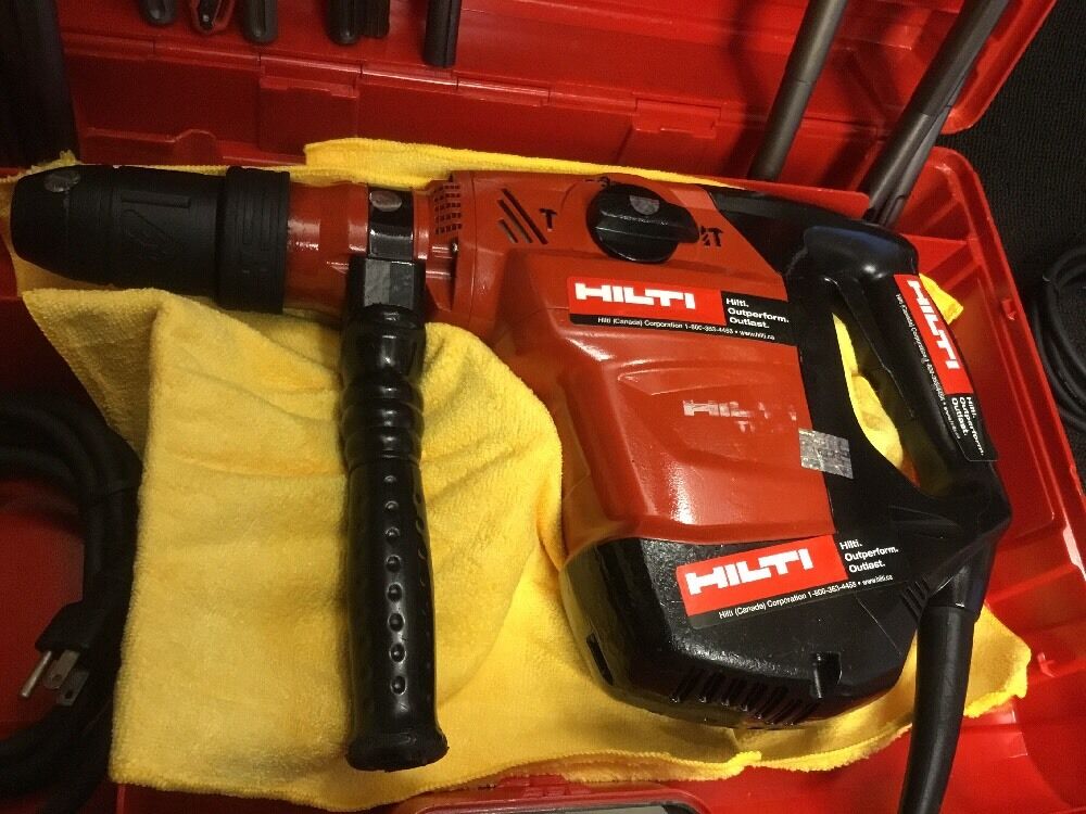 HILTI TE 60, PREOWNED, FREE HILTI GRINDER, BITS, EXTRAS