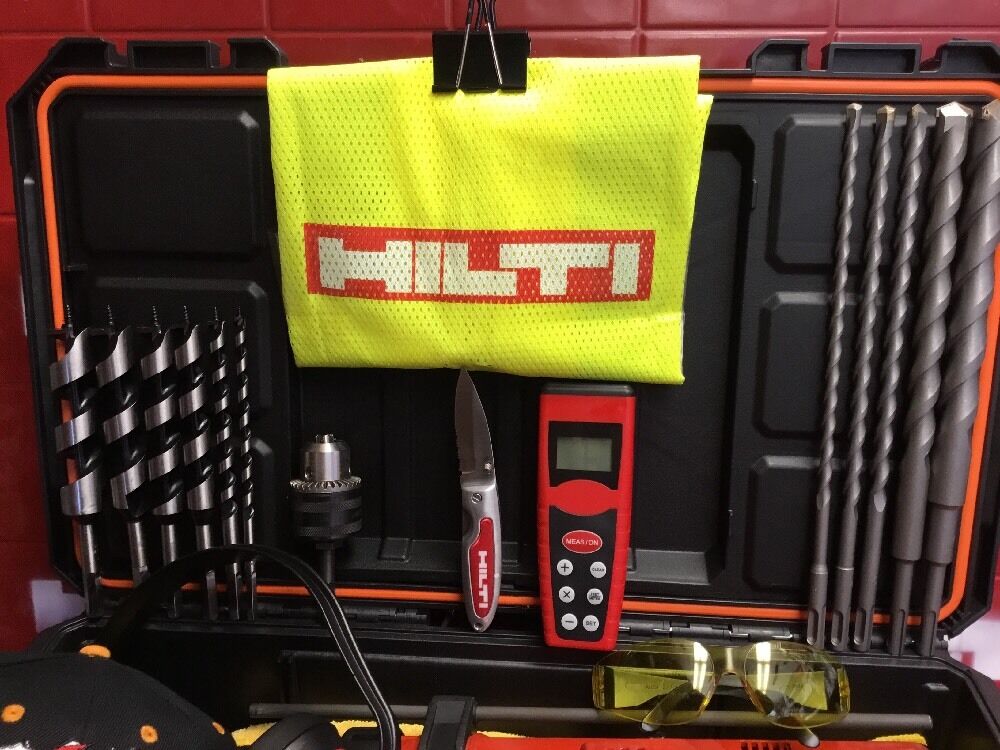 HILTI TE 24 , PREOWNED EXCELLENT CONDITION Free Bits Knife Hat Laser Vest